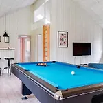 בית נופש 5 Star Holiday Home In Vaeggerlose Bøtø By