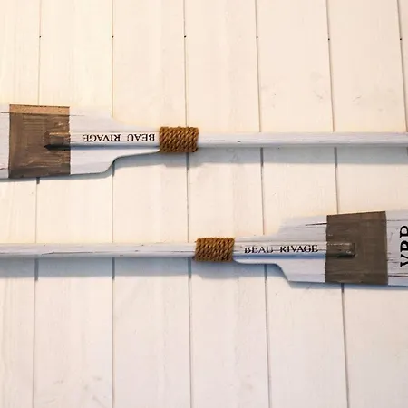 18 Person In Vaeggerlose * Bøtø By